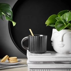 Blumentopf Gesichter Ø13cm ARTIST In Weiß -Butlers butlers blumentopf gesichter o13cm artist in weiss 3