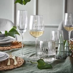 Rotweinglas Mit Rillen 550ml MODERN TIMES In Transparent -Butlers butlers rotweinglas mit rillen 550ml modern times in transparent 5