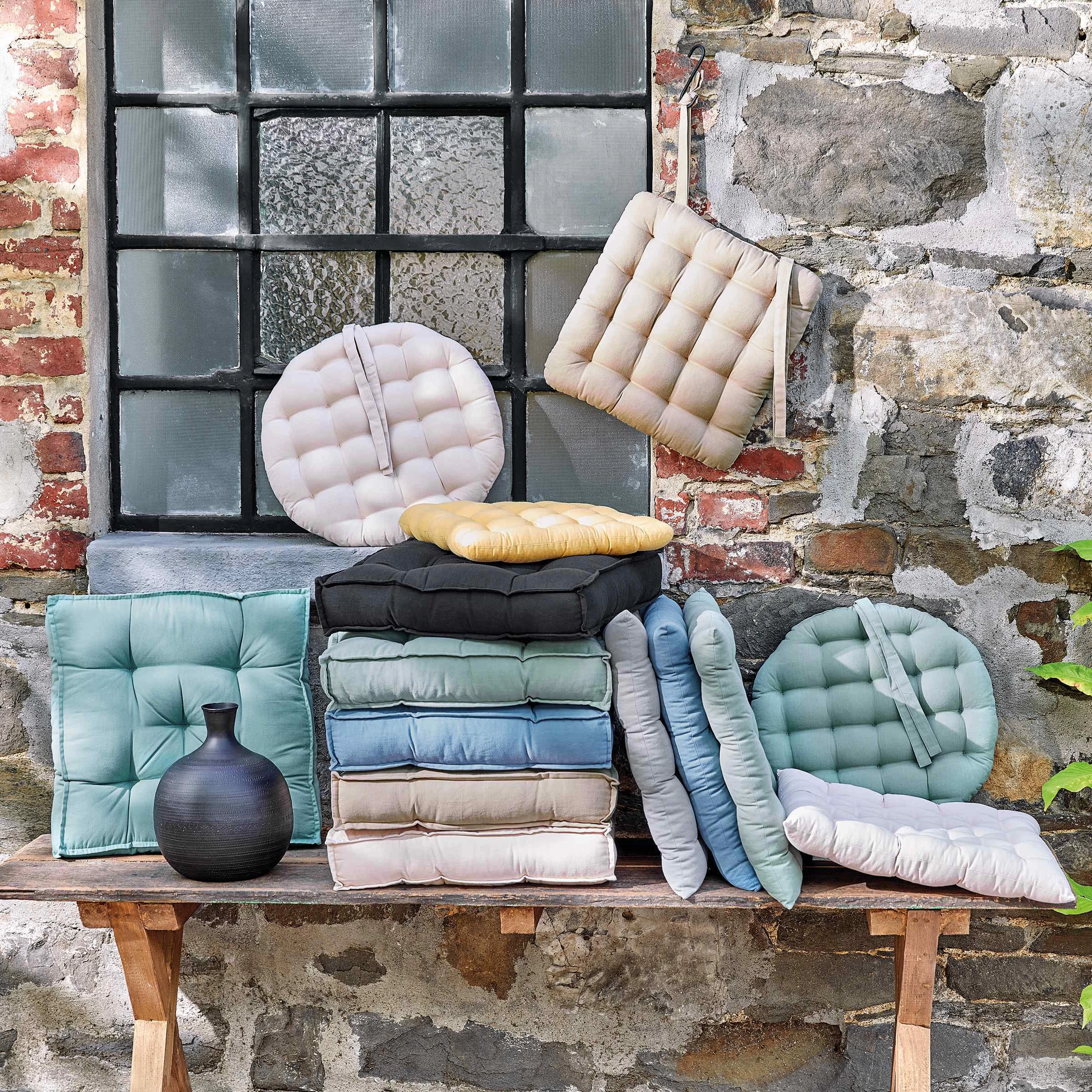 Stuhlkissen Mit Bändchen L 35 X B 37cm SOLID In Creme 4 Stuhlkissen Mit Bändchen L 35 X B 37cm SOLID In Creme – Bild 2